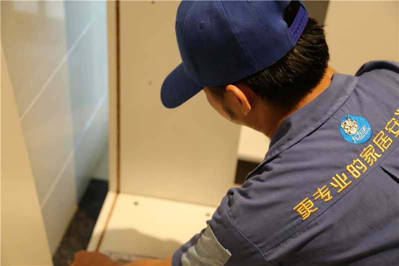 定制衣柜安裝最全攻略，趕快學(xué)起來
