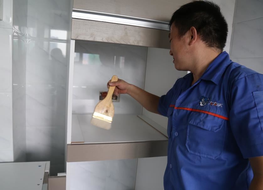 老鐵，這些定制家具的問(wèn)題扎心了嗎？