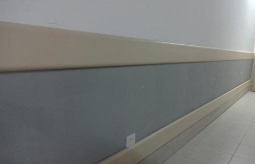 防撞墻護欄：醫(yī)用防撞護墻板好不好？