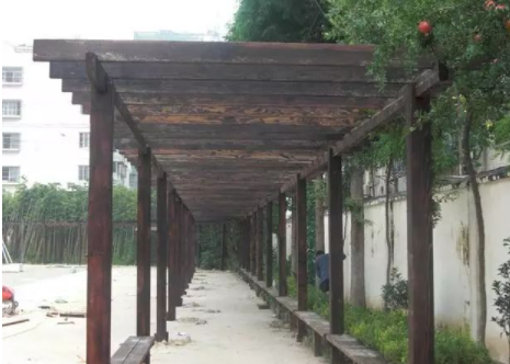 花架尺寸設(shè)計(jì)，防腐木花架的實(shí)用性